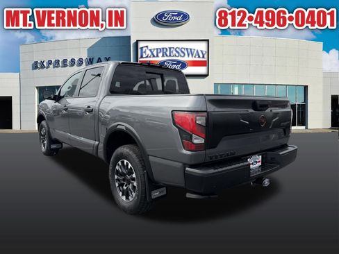 Used 2023 Nissan Titan PRO-4X w/ Pro-4x Utility Package AWD/4WD image 8