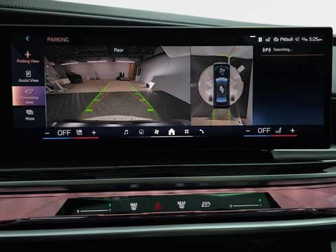 New 2026 BMW 750e xDrive w/ Executive Package AWD/4WD image 23