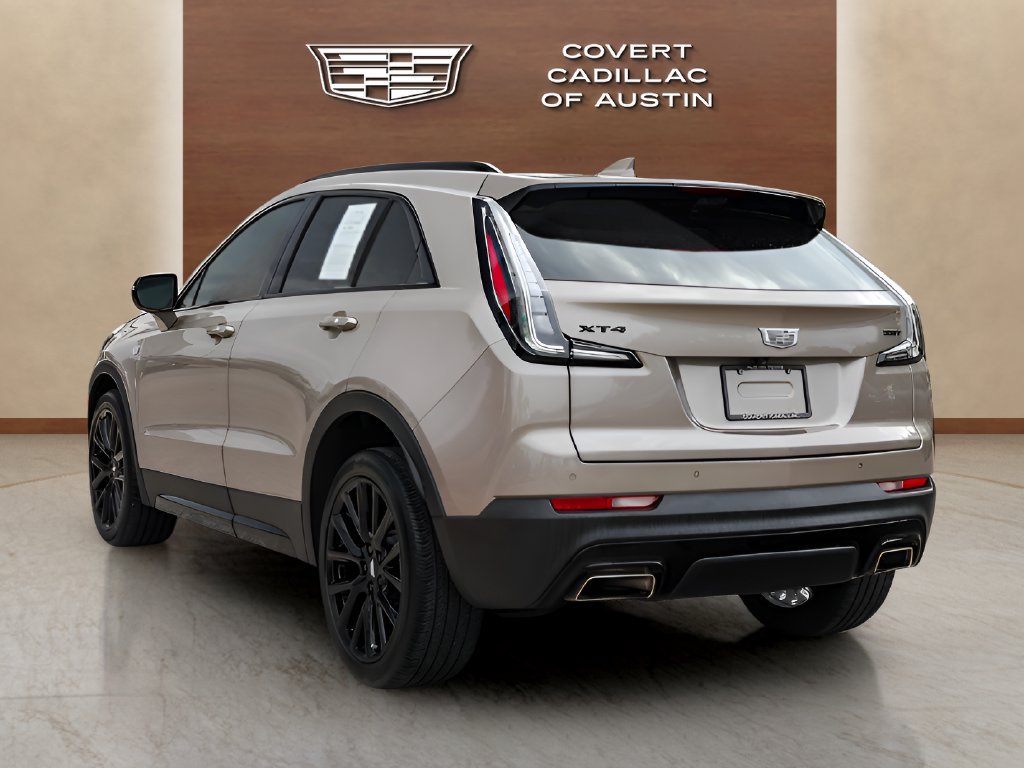 Certified 2023 Cadillac XT4 Sport FWD image 3