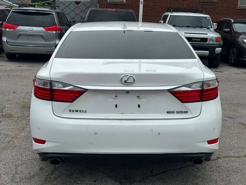 Used 2015 Lexus ES 350 w/ Premium Package FWD image 7