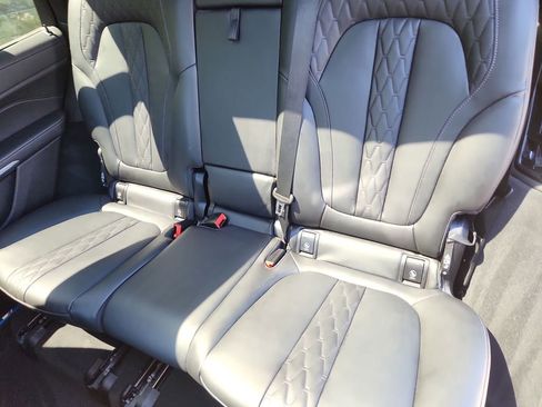 Used 2024 BMW X7 M60i w/ Executive Package AWD/4WD image 26