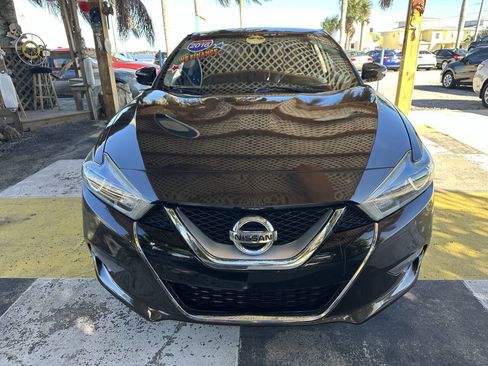Used 2016 Nissan Maxima 3.5 SV image 2