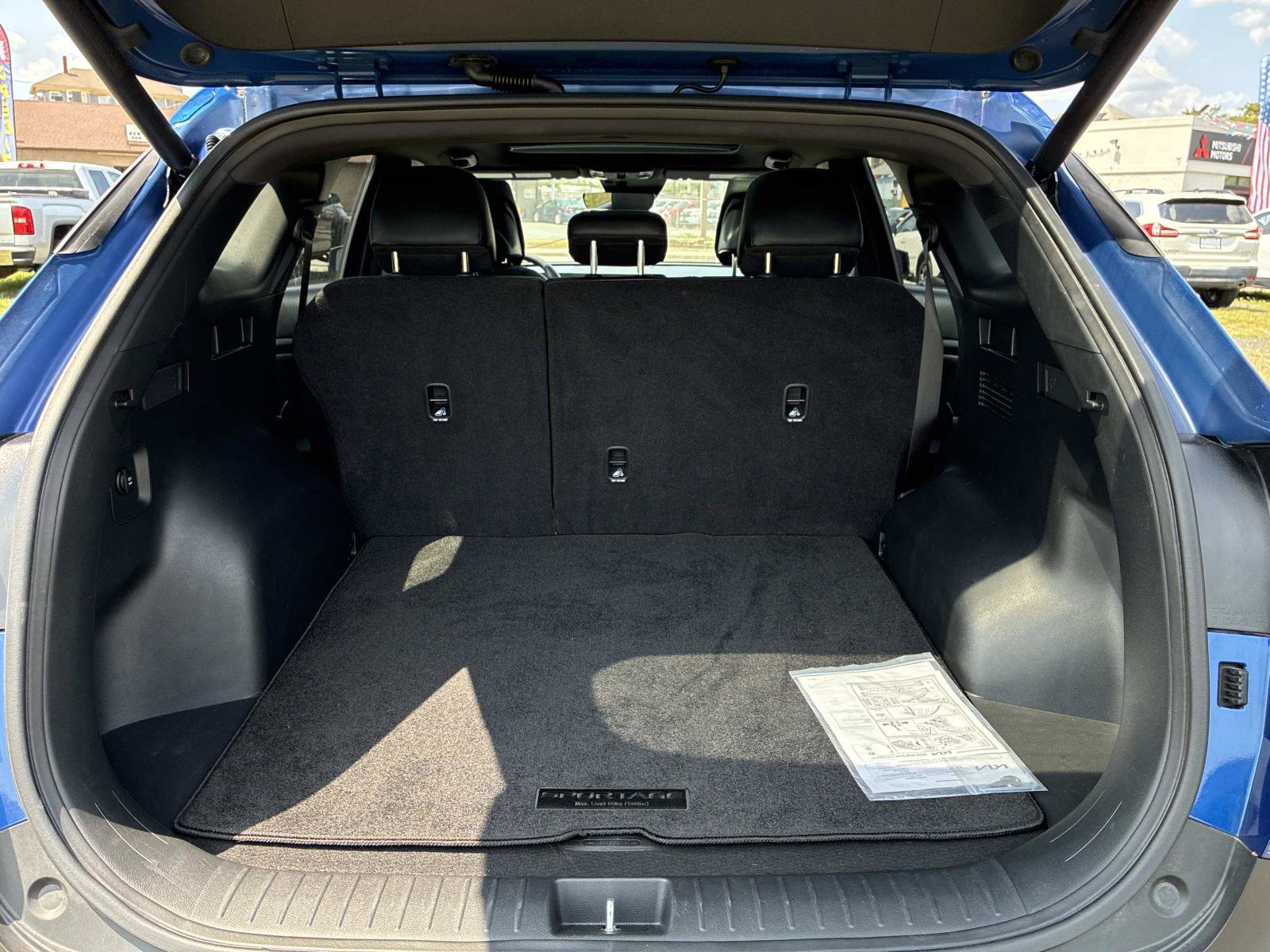 Used 2025 Kia Sportage X-Line w/ Premium Package AWD/4WD image 14