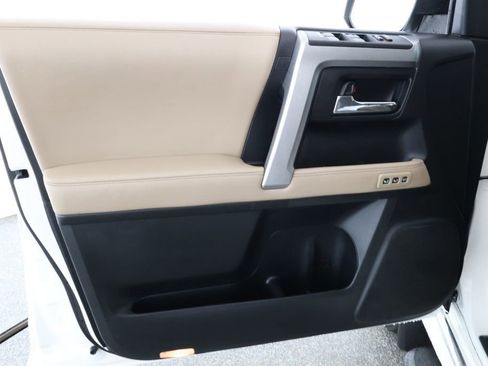 Used 2019 Toyota 4Runner Limited image 11