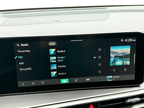 Used 2025 Kia Sorento EX image 14