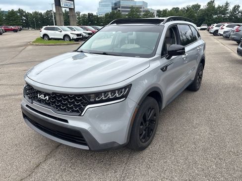 Used 2022 Kia Sorento S w/ Panoramic Sunroof Package AWD/4WD image 11
