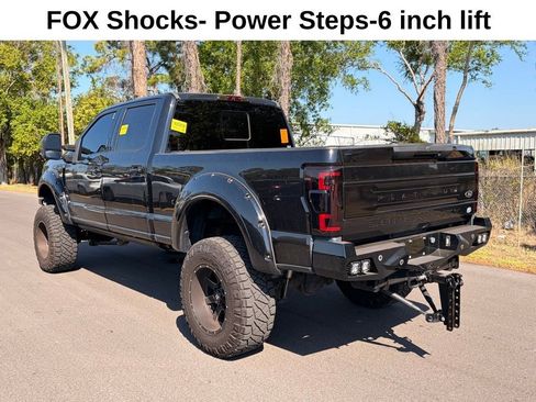 Used 2019 Ford F250 Platinum w/ Platinum Ultimate Package image 4