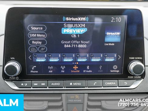 Used 2024 Nissan Altima 2.5 SV FWD image 40
