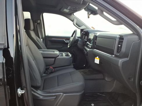 Used 2026 Chevrolet Silverado 1500 LT w/ Texas Edition Plus RWD image 17