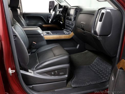 Used 2015 Chevrolet Silverado 3500 LTZ w/ Duramax Plus Package AWD/4WD image 32