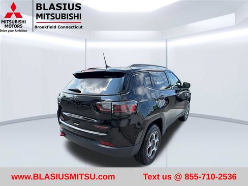 Used 2022 Jeep Compass Trailhawk w/ Trailhawk Elite Group AWD/4WD image 9