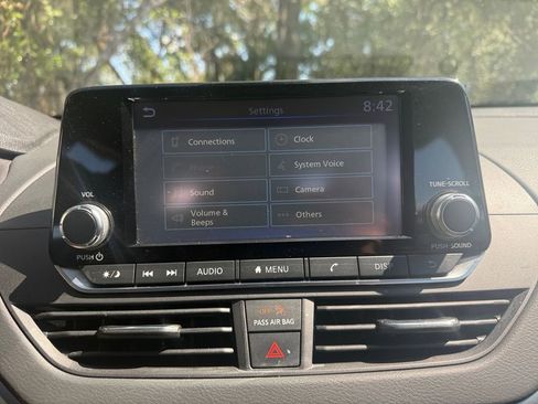 Used 2023 Nissan Altima 2.5 S FWD image 31