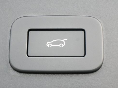 Used 2024 Land Rover Range Rover Evoque Dynamic SE image 70