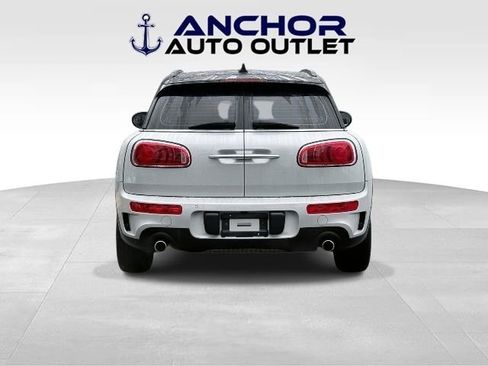 Used 2019 MINI Cooper Clubman S w/ Storage Package image 7