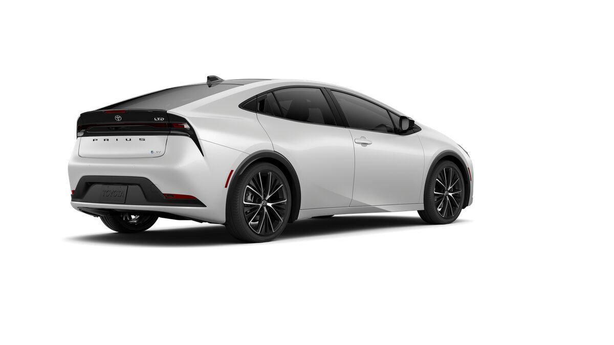 New 2027 Toyota Prius Limited w/ Limited Premium Package FWD image 10