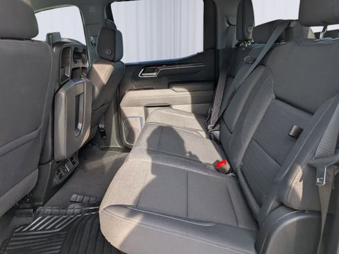 Certified 2024 GMC Sierra 1500 Elevation image 12