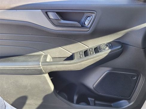 Used 2023 Ford Escape Active image 24