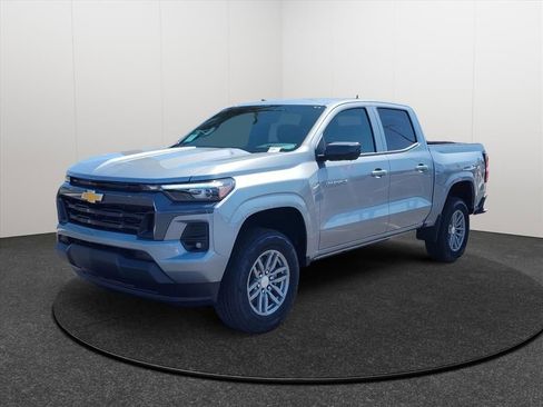 New 2026 Chevrolet Colorado LT RWD image 3