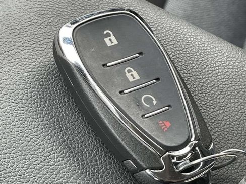Certified 2023 Chevrolet TrailBlazer LT FWD image 34