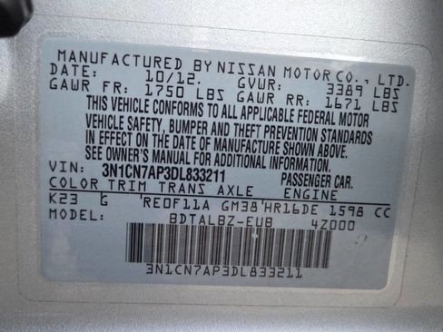 Used 2013 Nissan Versa SV image 38