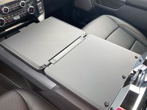 New 2025 Ford F150 Lariat w/ Equipment Group 501A Mid image 12