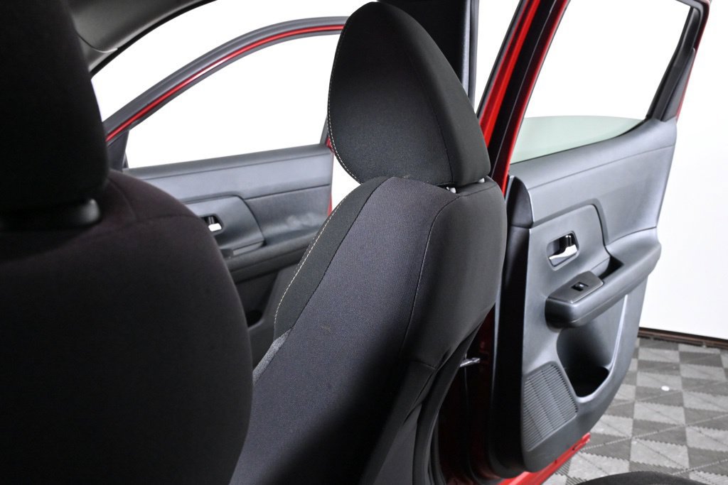 Certified 2025 Nissan Kicks SV AWD/4WD image 22