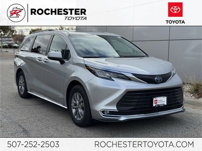 Certified 2021 Toyota Sienna XLE