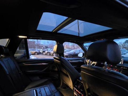 Used 2018 BMW X5 sDrive35i w/ M Sport Package image 40