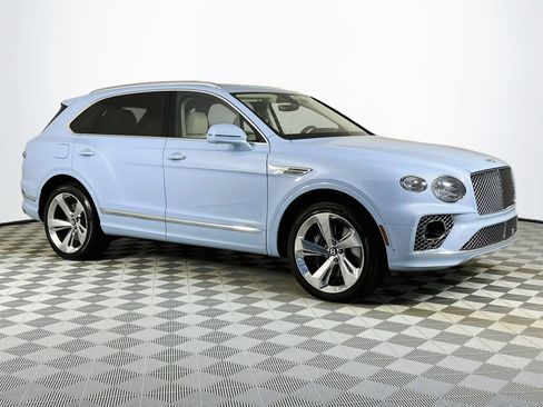 Certified 2023 Bentley Bentayga AWD/4WD image 1