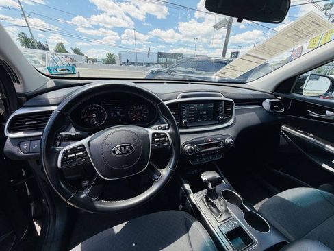 Used 2020 Kia Sorento S AWD/4WD image 13