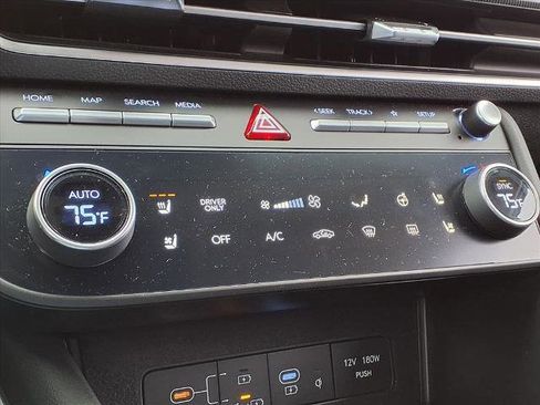 Used 2025 Hyundai Sonata Limited image 8