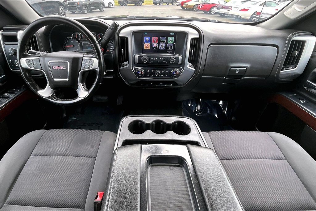 Used 2018 GMC Sierra 1500 SLE w/ SLE Value Package AWD/4WD image 10