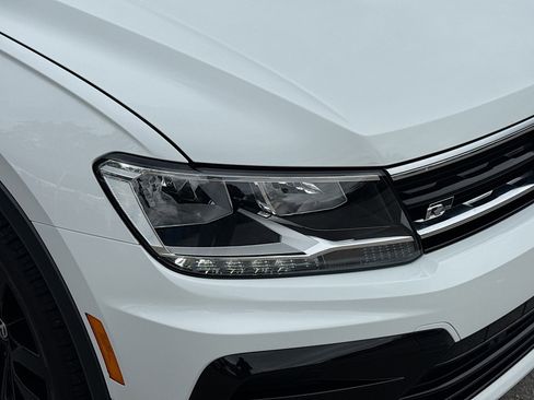 Certified 2020 Volkswagen Tiguan SE R-Line image 36