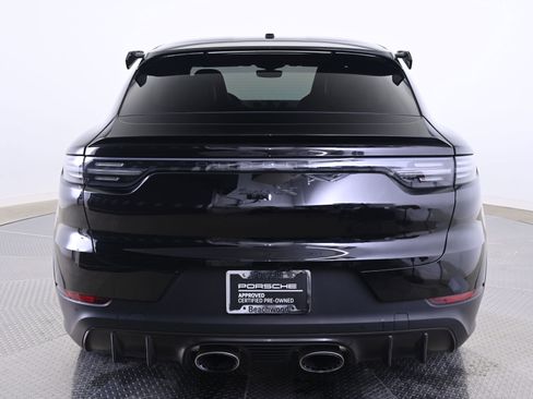 Used 2023 Porsche Cayenne Turbo GT image 6