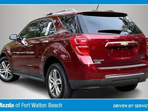 Used 2017 Chevrolet Equinox Premier w/ Enhanced Convenience Package image 4