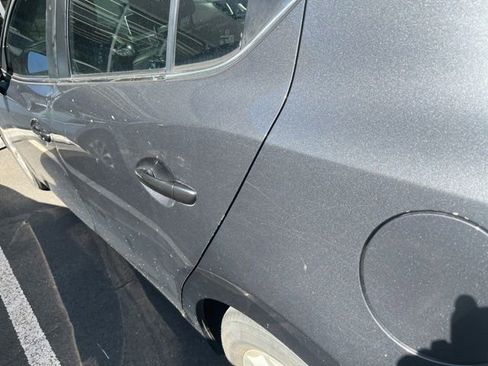 Used 2016 MAZDA MAZDA3 i Grand Touring FWD image 17