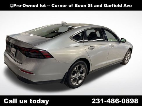 Used 2024 Honda Accord EX image 8