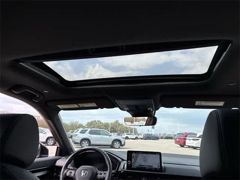 Used 2024 Honda CR-V Sport Touring image 23