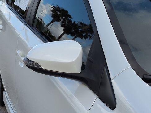 Used 2018 Toyota Corolla iM FWD image 12