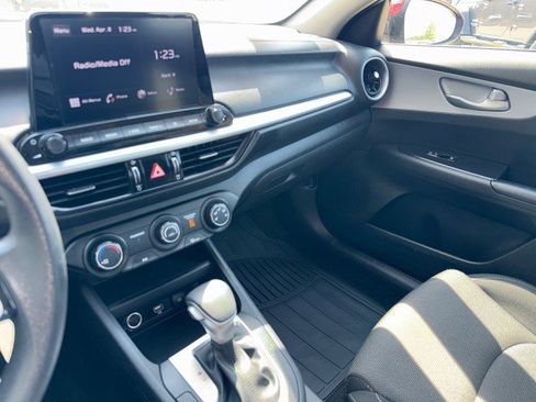 Used 2024 Kia Forte LXS image 18