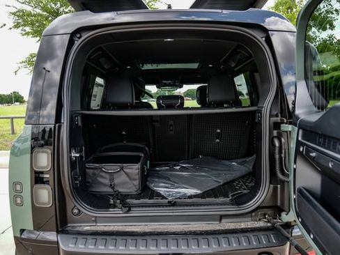 New 2026 Land Rover Defender 110 Trophy Edition AWD/4WD image 74