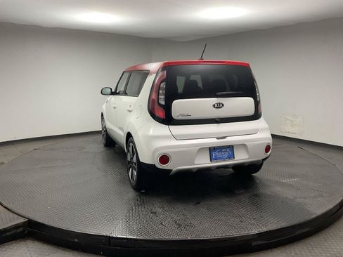 Used 2017 Kia Soul + w/ Designer's Package FWD image 5