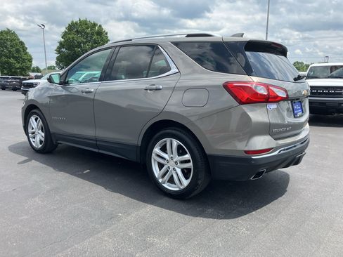 Used 2019 Chevrolet Equinox Premier FWD image 4