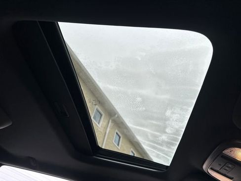 Used 2024 Dodge Durango GT image 19