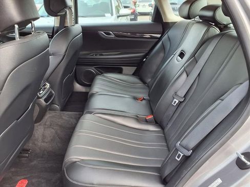 Used 2023 Genesis G80 2.5T image 8