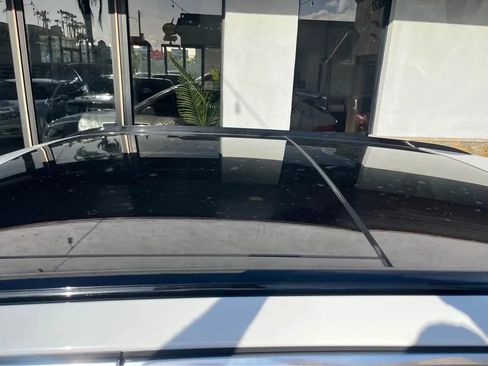 Used 2020 Jaguar F-PACE Premium image 19