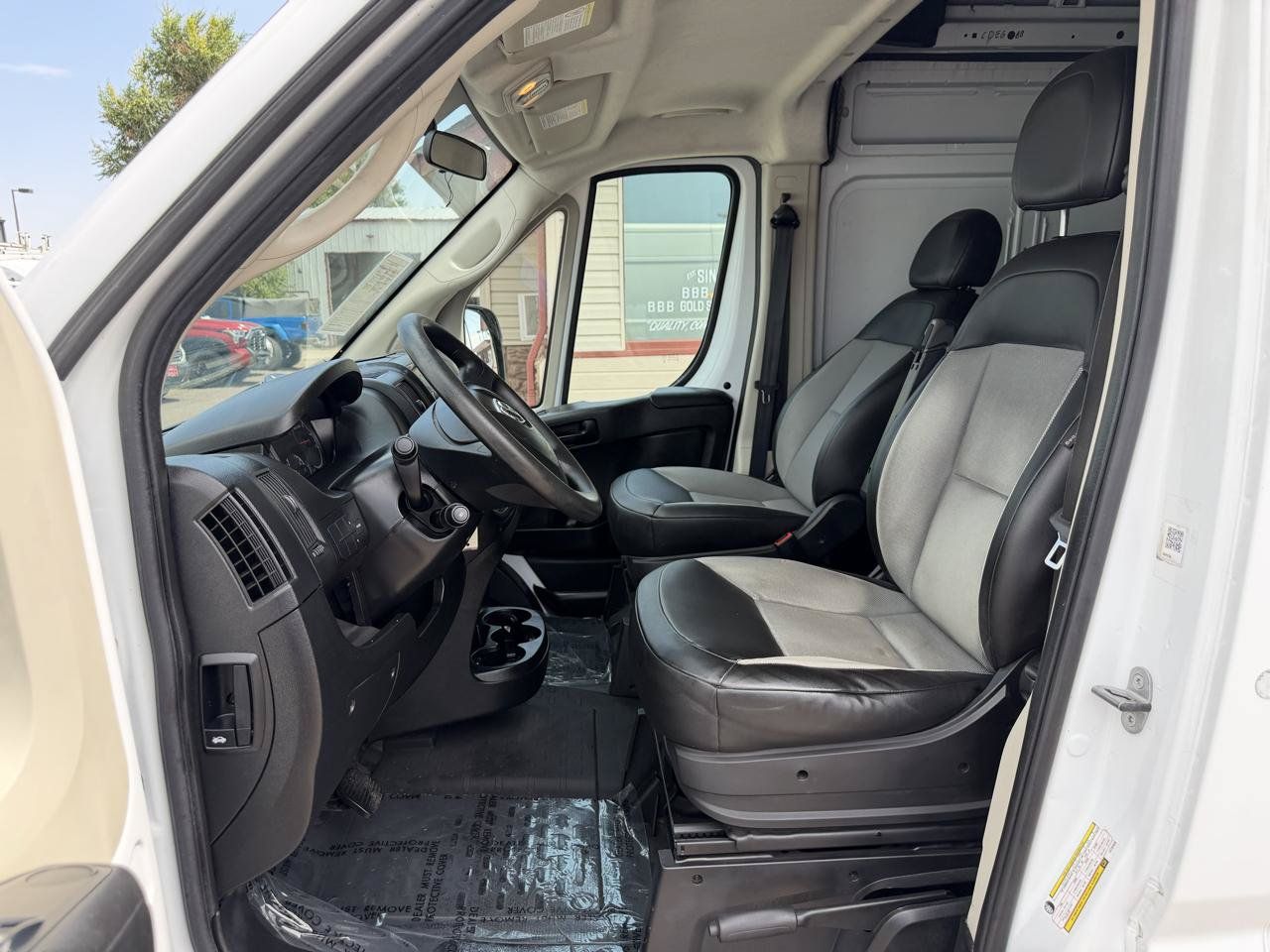 Used 2020 RAM ProMaster 2500 FWD image 11