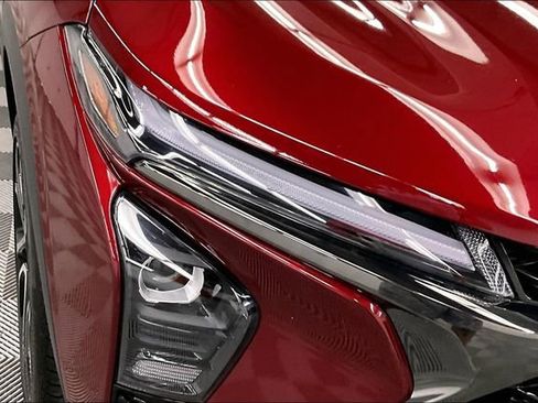 Used 2024 Chevrolet Trax RS w/ Sunroof Package image 33