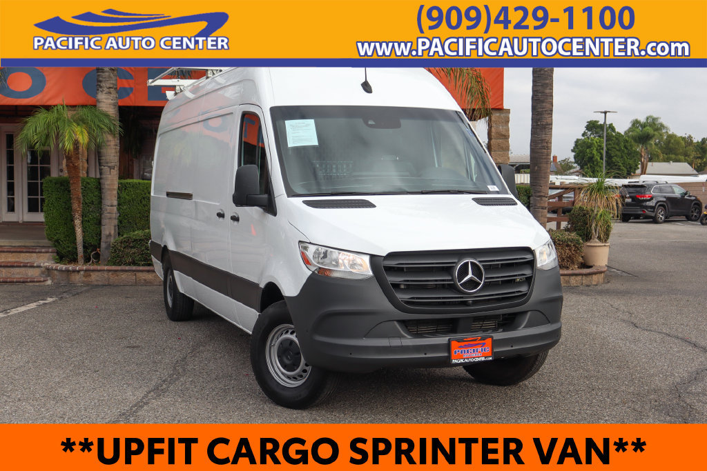 Used 2023 Mercedes-Benz Sprinter 2500 image 1