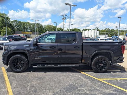 Used 2025 GMC Sierra 1500 Elevation AWD/4WD image 6